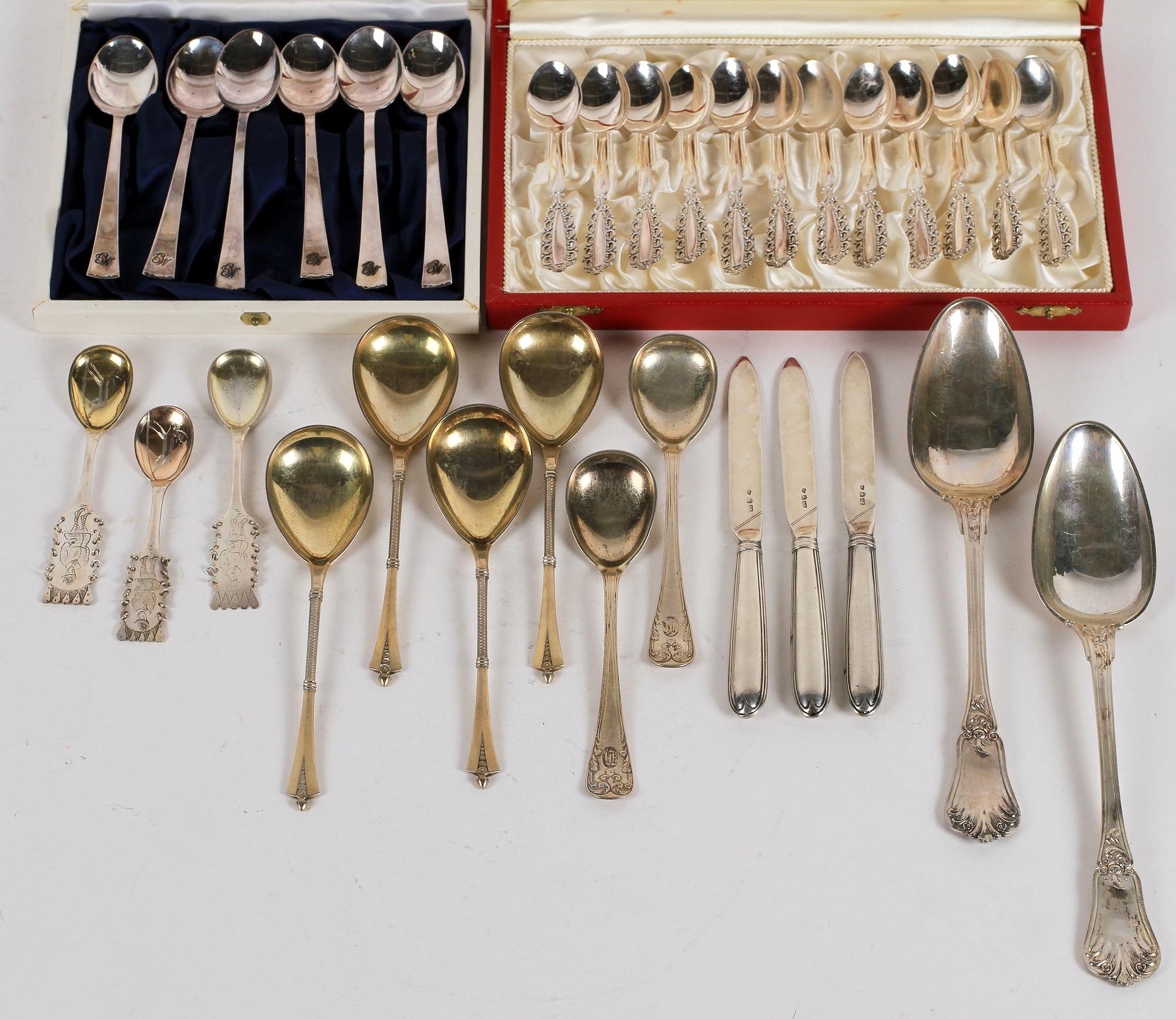 PARTI SILVERBESTICK, 32 delar, 1859-1972. Ca 610 g.