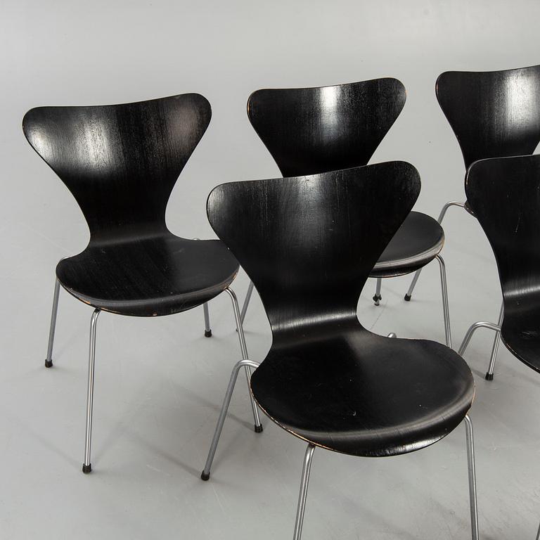 Arne Jacobsen, "Sjuan", stolar, 5 st.