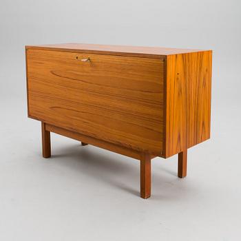 A 1960s sideboard model 445a for Häkli, Finland.