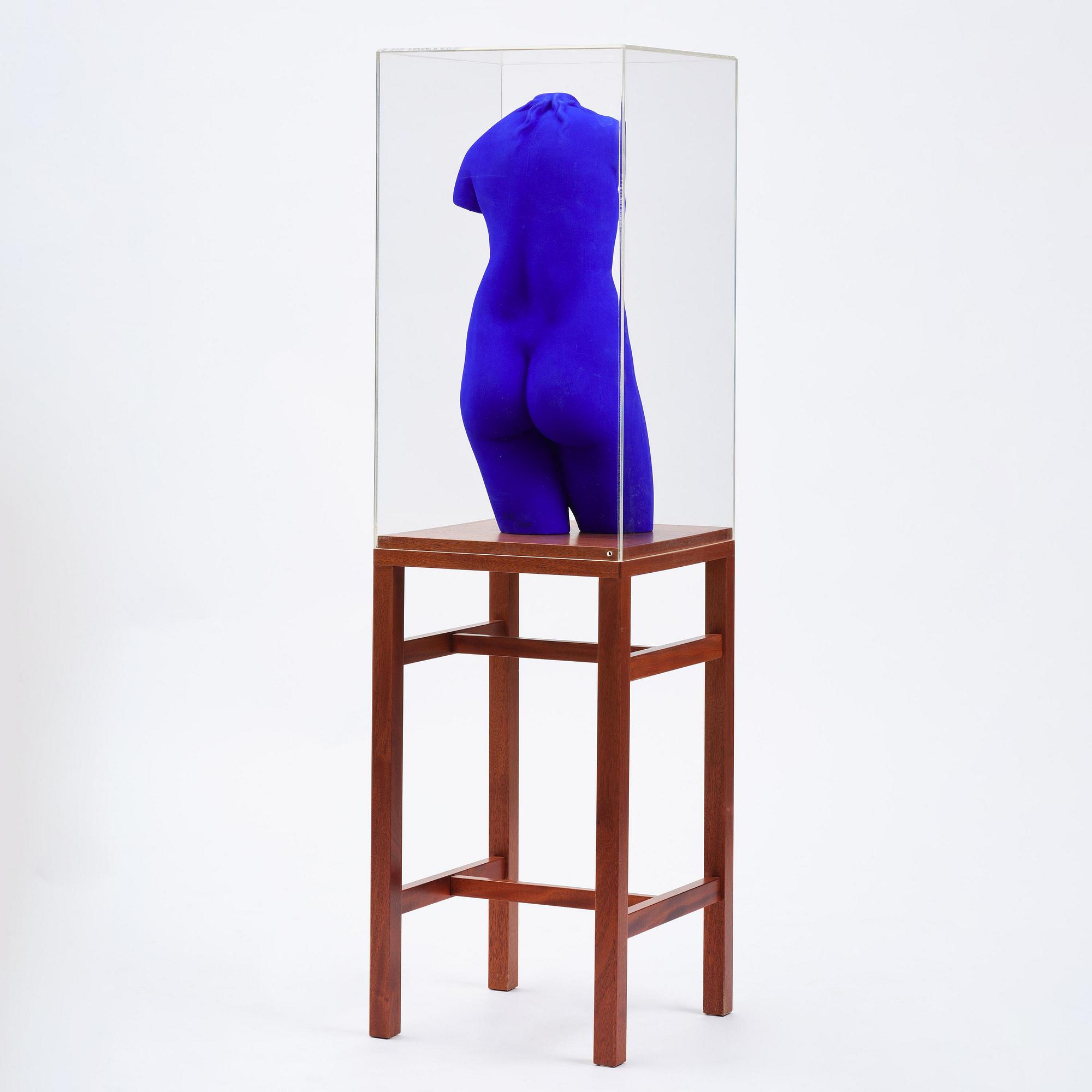 Yves Klein, "La Vénus d’Alexandrie (Vénus Bleue)".