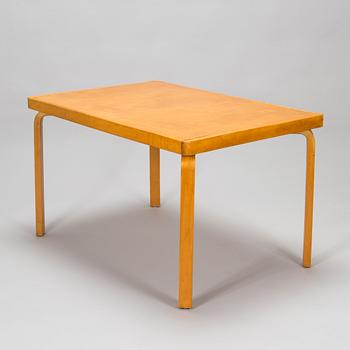 Aino Aalto, a mid-20th century '95 A' dining table for för O.Y. Huonekalu-ja Rakennustyötehdas A.B.