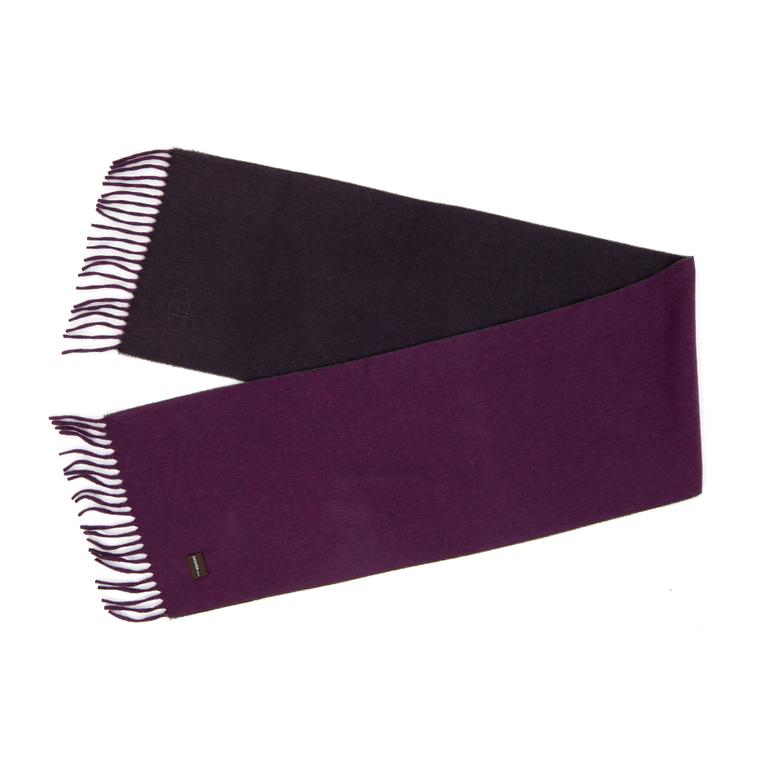 HERMÈS, a purple cashmere shawl.