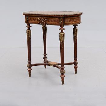 DAMARBETSBORD, Louis Seize-stil, Frankrike, 1800-talets andra hälft.