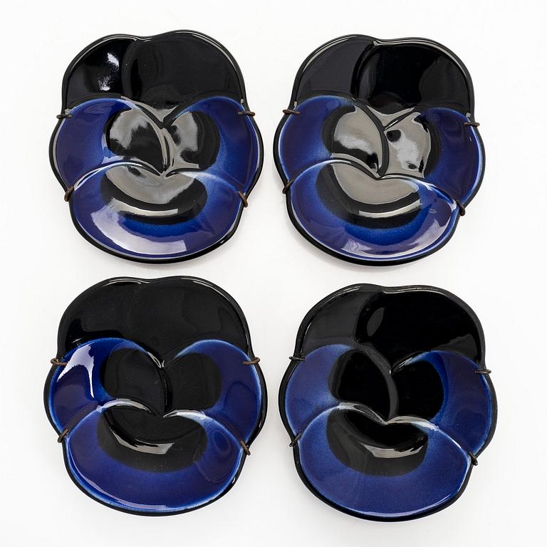 Birger Kaipiainen, Four ceramic dishes, stamped 'Viola 1967, Arabia Finland, Kaipiainen Invenit'.