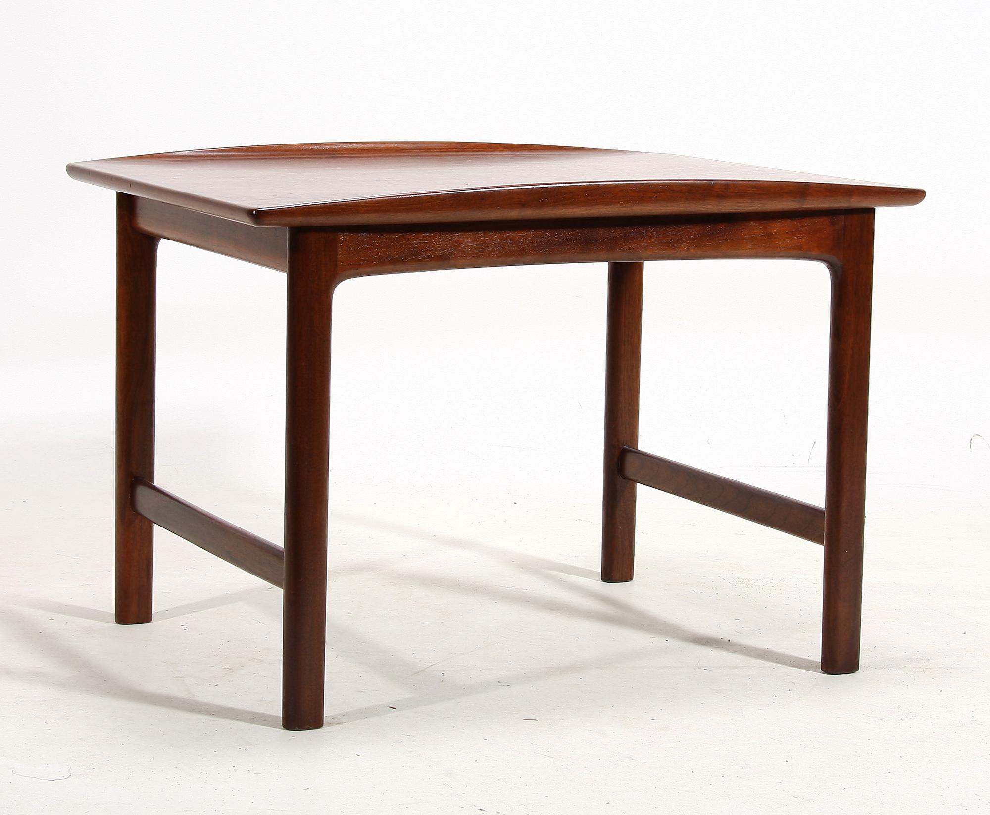 SOFFBORD. DUX 1960/70-tal.