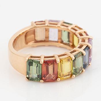 Ring, 18K rose gold with multi-coloured sapphires.