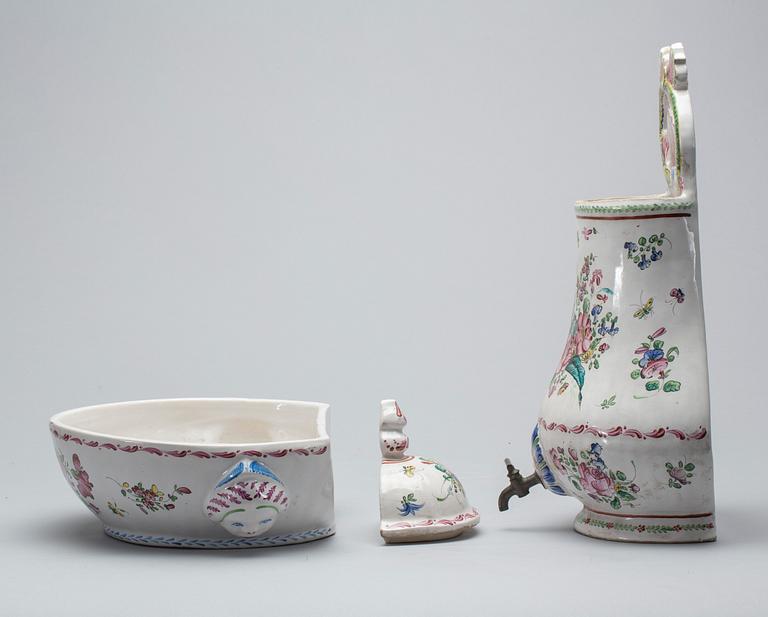 VATTENCISTERN, fajans, Frankrike, 1800-talets mitt.