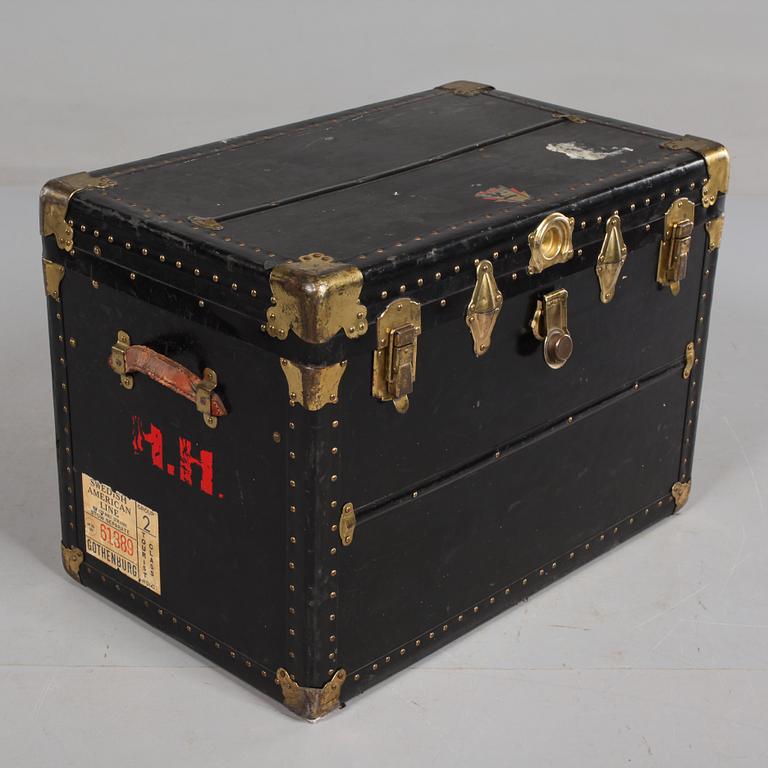 KOFFERT, William Bal, U.S.A, 1900-talets första hälft.