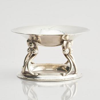 Georg Jensen, a silver bowl, design no 15, Copenhagen 1915-1919.