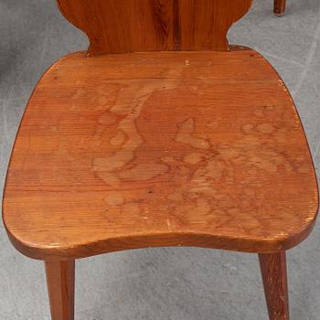 6 stained pinewood chairs, mid 20th century.
