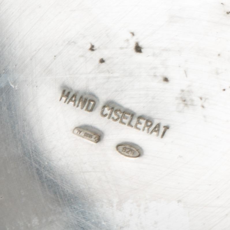 SKÅL PÅ FOT, sterlingsilver, utländska stämplar. 1900-talets första hälft. Vikt c:a 340 g.