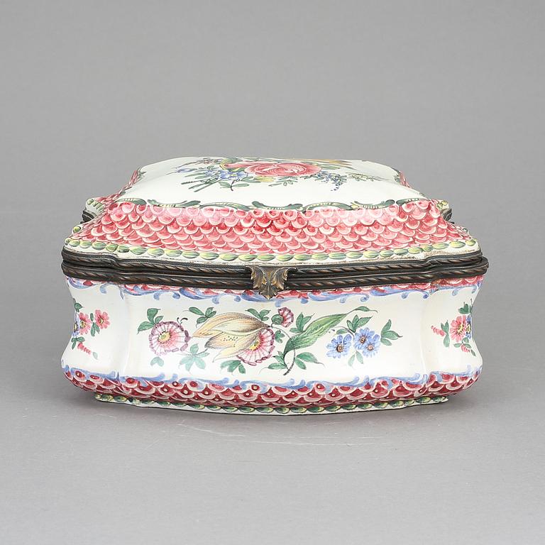 SKRIN, fajans. 1800-talets slut.