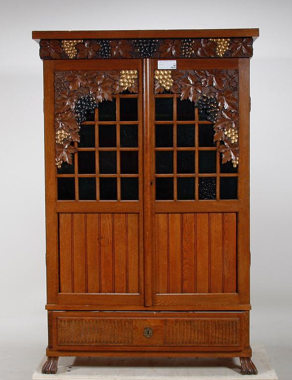 VITRINSKÅP, jugend, 1800-talets slut.