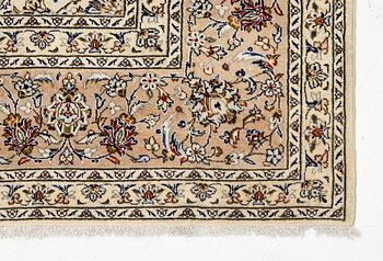 Matta, Keshan, ca 402 x 300 cm.