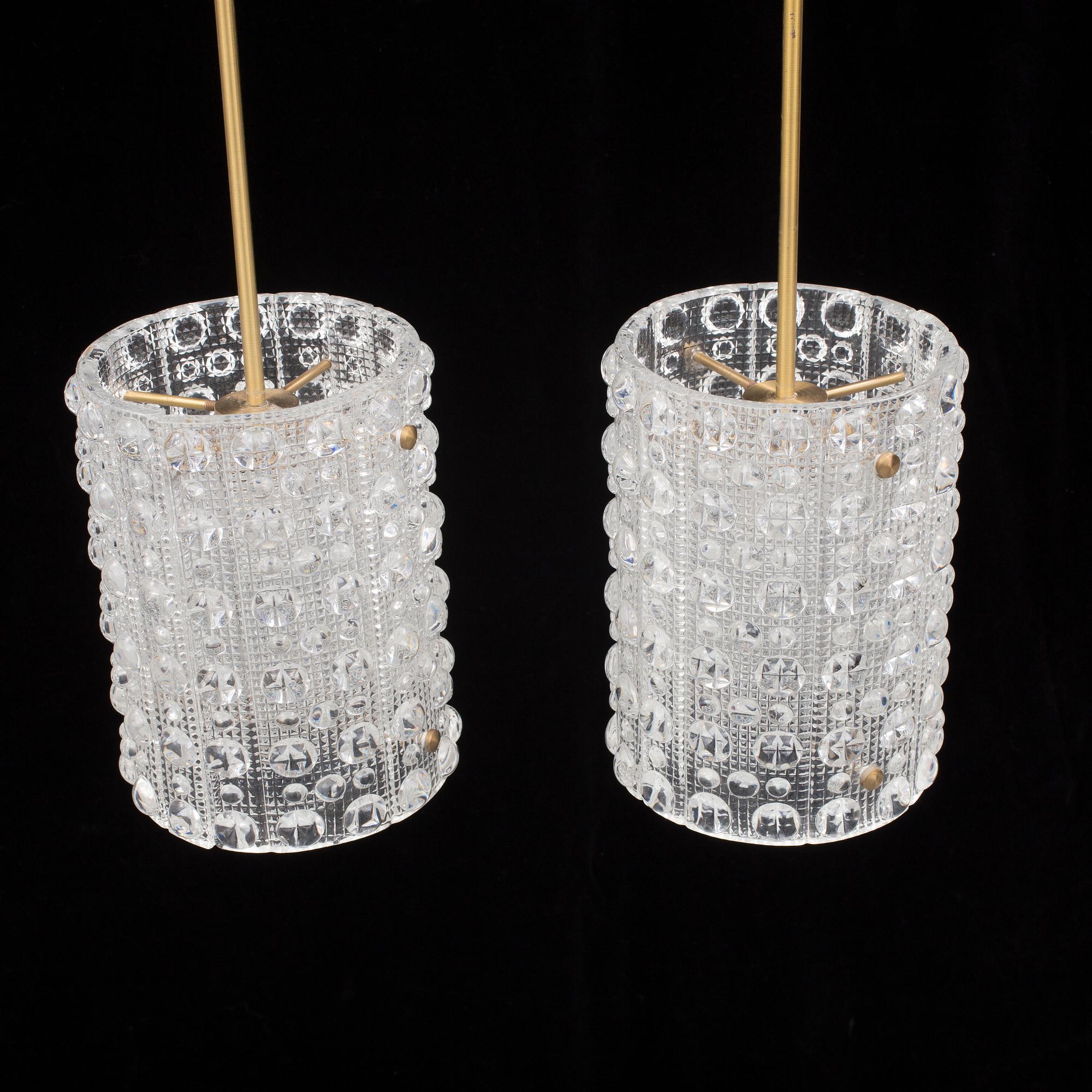 TAKLAMPOR, ett par, glas. Orrefors, design Carl Fagerlund. 1960-tal.