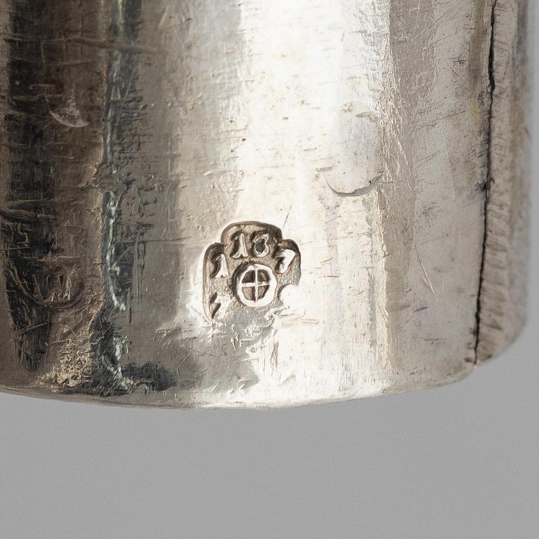 Kungliga kandelabrar, ett par, för två ljus, silver, Österrike, lgnaz Joseph Würth, Wien 1779, Louis XVI.