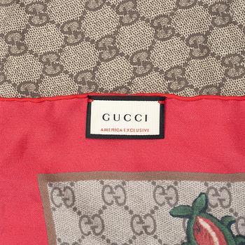 Gucci, Scarf, "Redes".