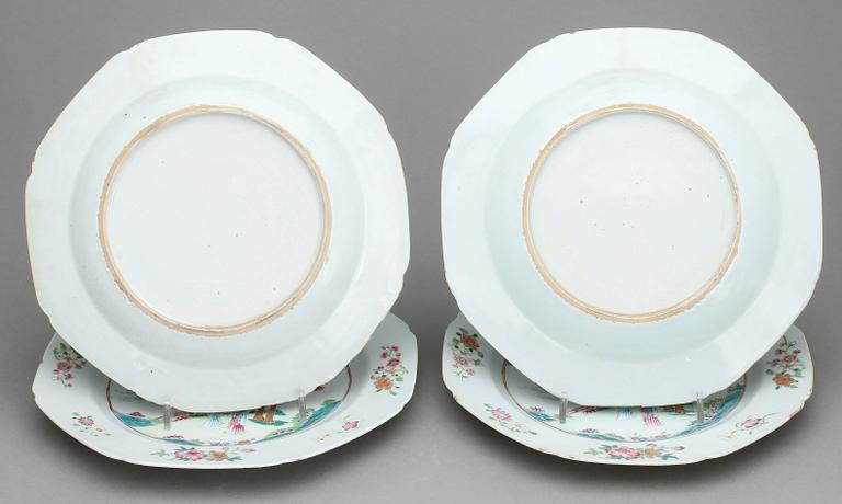 TALLRIKAR, 4st, porslin, Kina, Qianlong (1736-95).