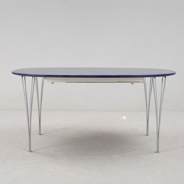 MATBORD. "Superellips", Piet Hein och Bruno Mathsson för Fritz Hansen, 1992.