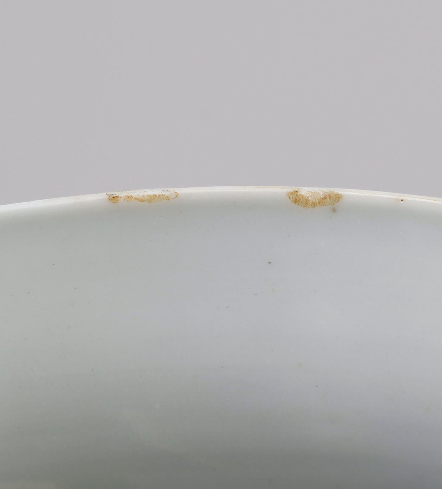 TESKÅL MED FAT OCH TESKÅL MED UDDA FAT, porslin, Kina, Qian Long 1736-1795.