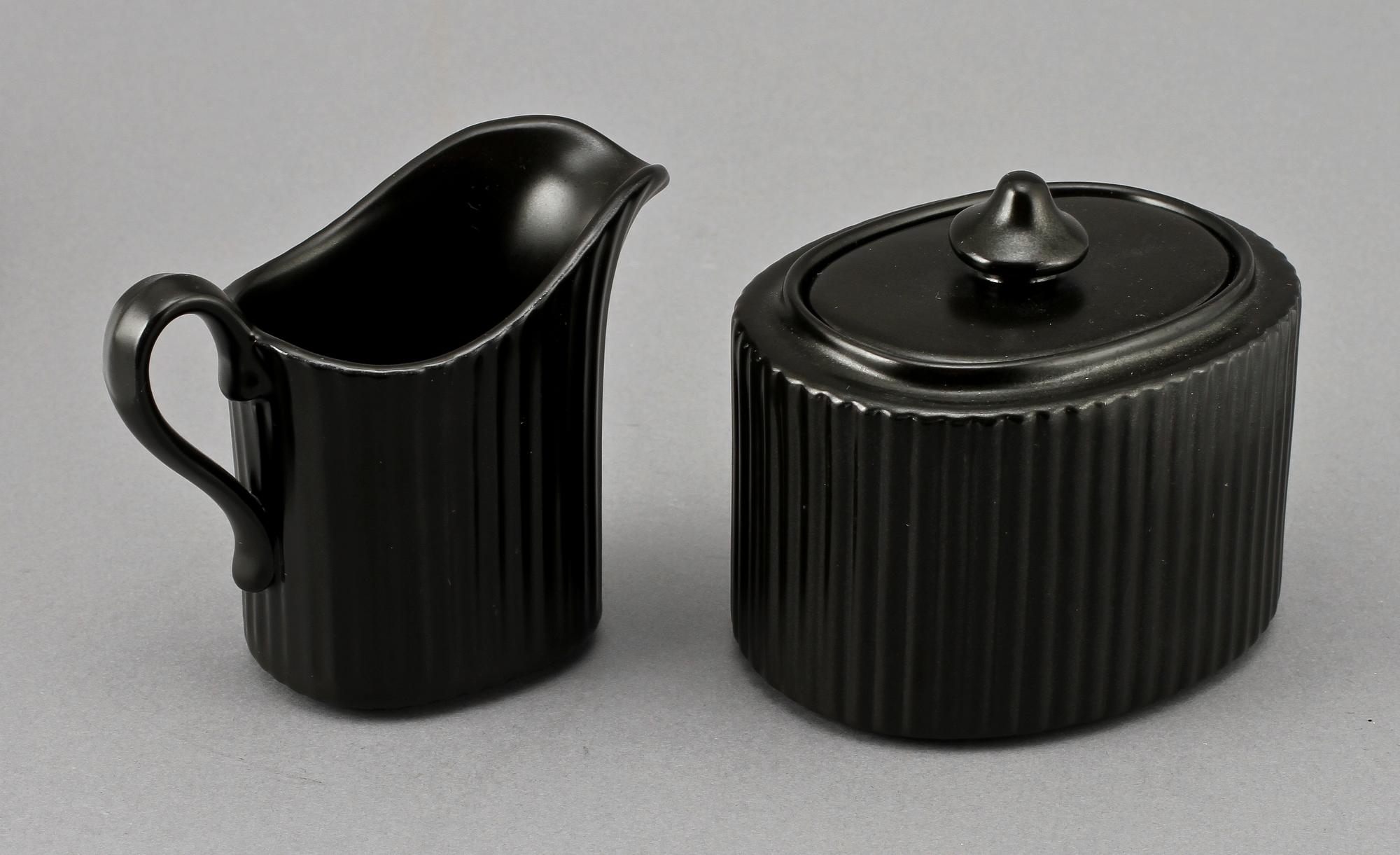 TESERVIS, 3 delar, porslin, "AR", Arthur Percy, Gefle, 1900-talets andra kvartal.