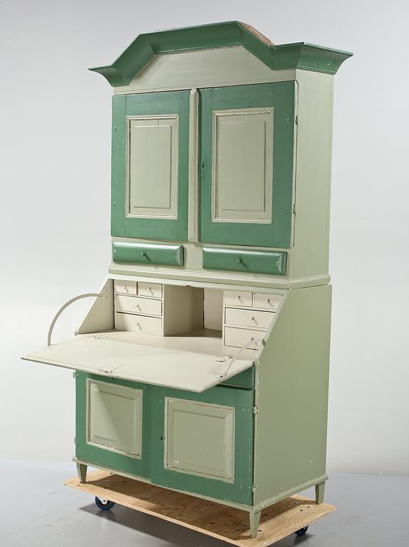 SKRIVSKÅP, omkring år 1800.