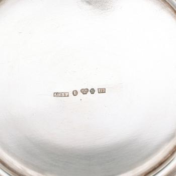 BÄGARE, silver, 1922. Total vikt ca 384 g.