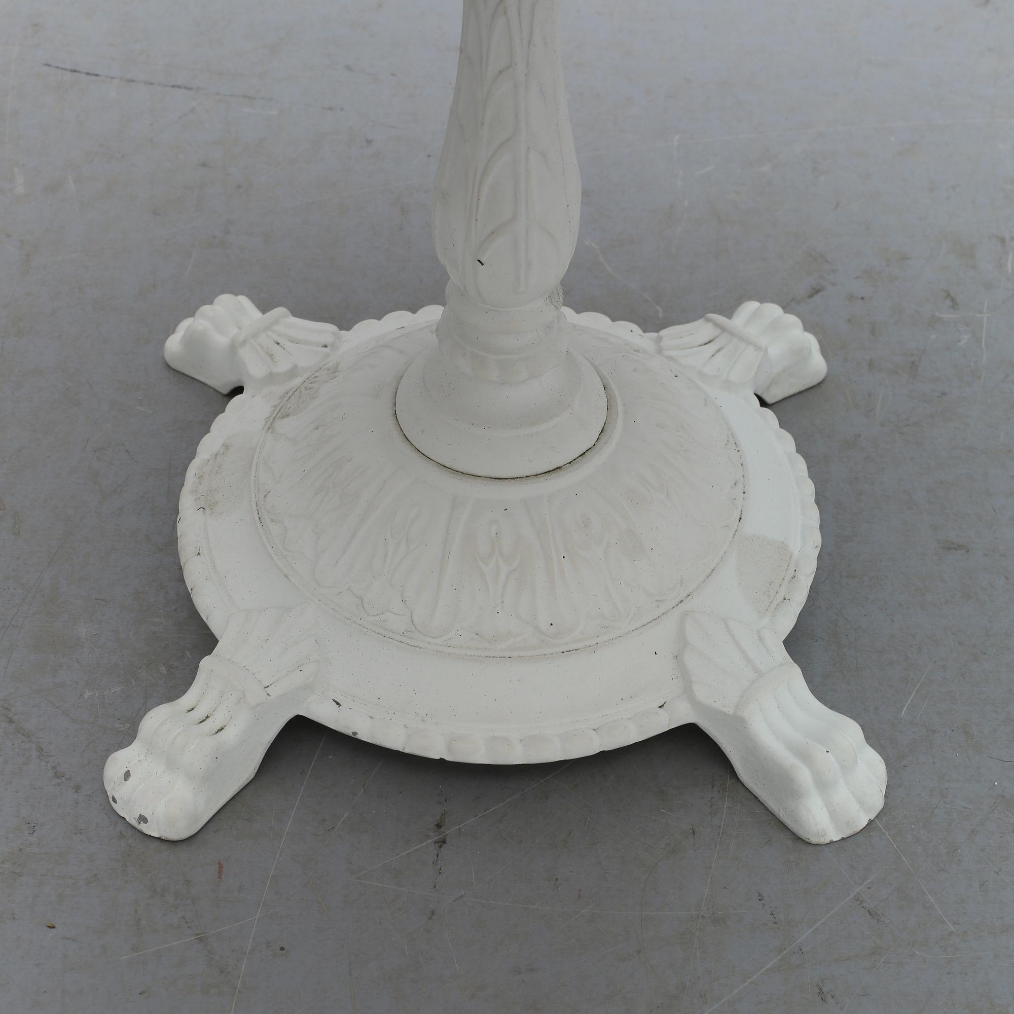BORD, Byarum, sent 1900-tal/tidigt 2000-tal.