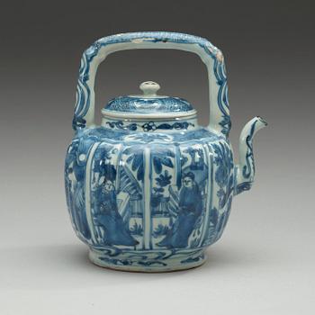 A blue and white tea pot with cover, Ming dynasty, Wanli (1572-1620).