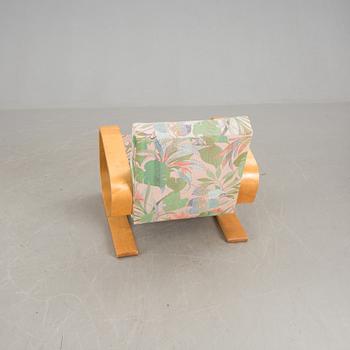 FÅTÖLJ, Alvar Aalto, modell 400, 1900-talets mitt.