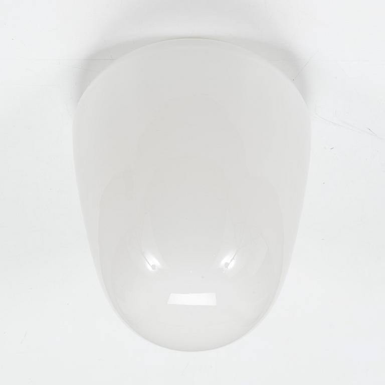 Paavo Tynell, a mid-20th century modell 80112 (80112-25) ceiling light for Idman.