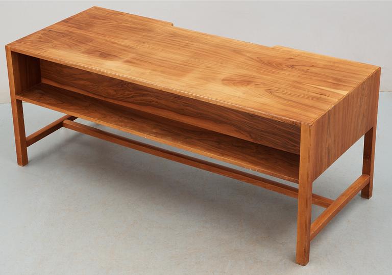 A Josef Frank walnut desk for Svenskt Tenn, model 500/A.