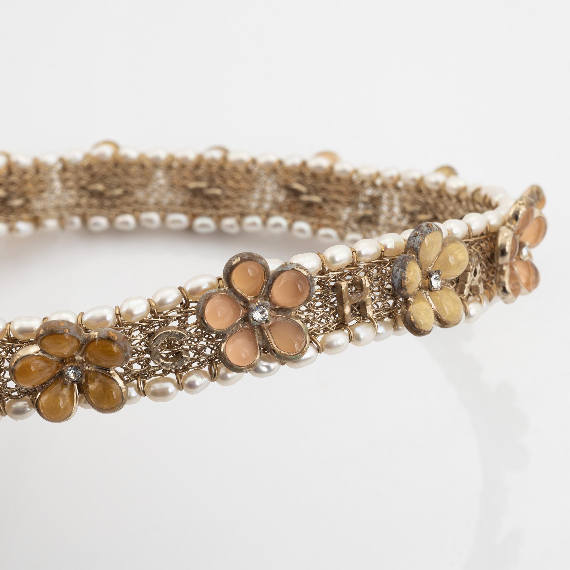 Chanel, hårband/diadem.