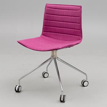A Italian 21st century 'Catifa 46-Trestle fixed' desk chair for Arper by Lievore Altherr Molina.