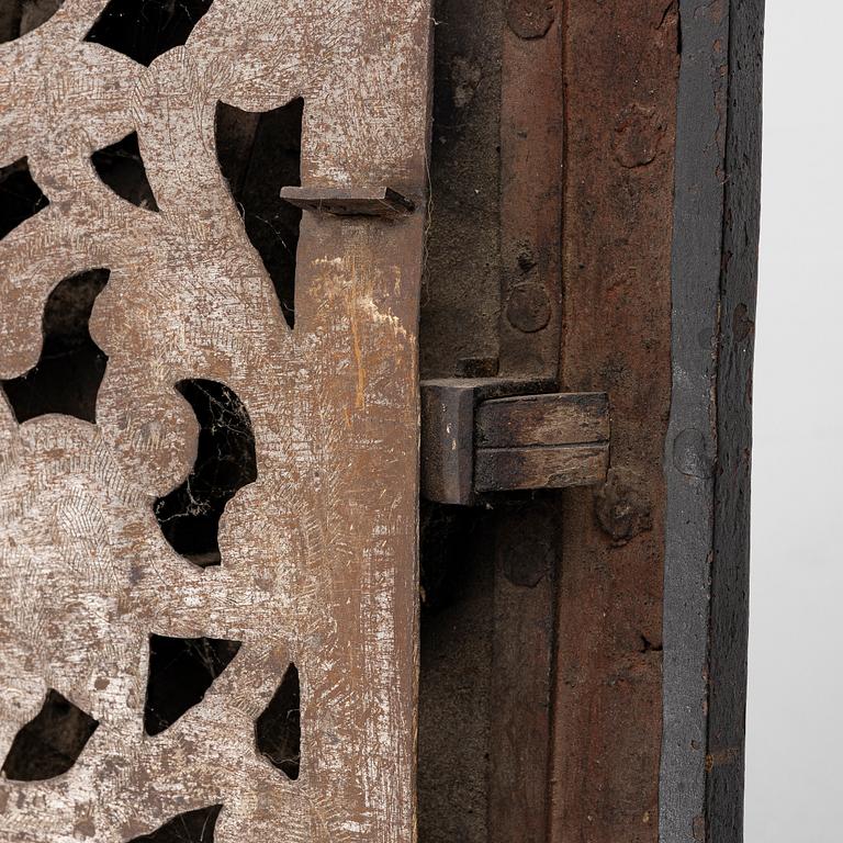 Baroque strongbox, 18th century.