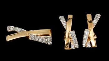 GARNITYR, 4 delar. 18k guld med diamanter tot ca 0,30 ct. Vikt tot 8,7.