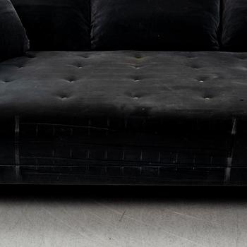 A 'Liljevalch' sofa by Josef Frank, Firma Svenskt Tenn.