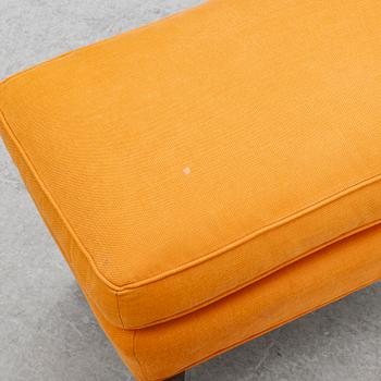 Fåtölj med fotpall, Jio Möbler.