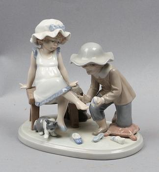 FIGURIN, porslin, Lladro, tillverkningsår 1986-1997.