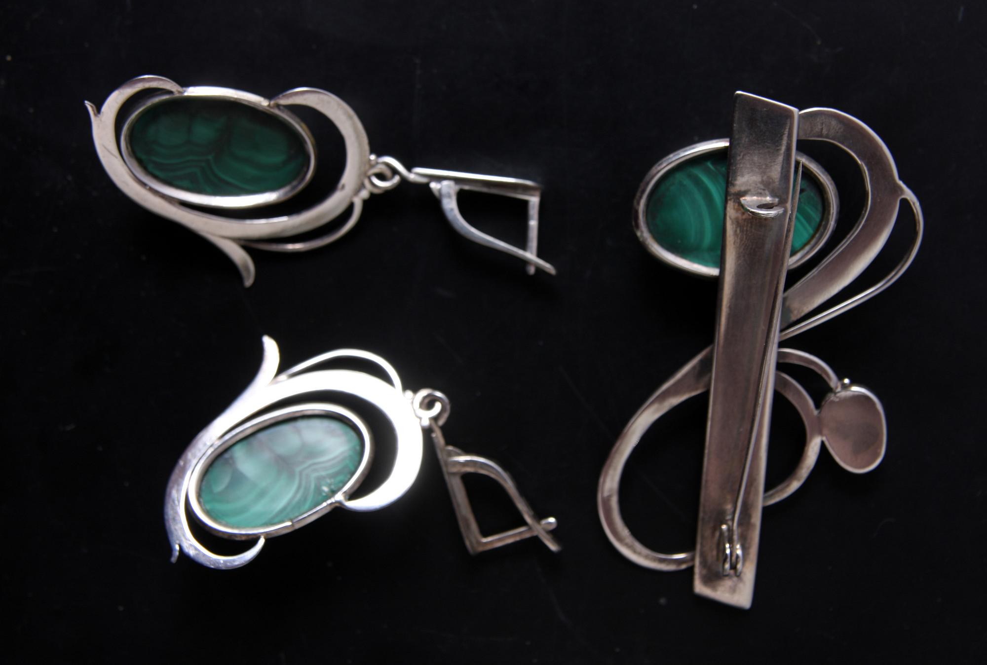 GARNITYR, 3 delar, silver och malakit.