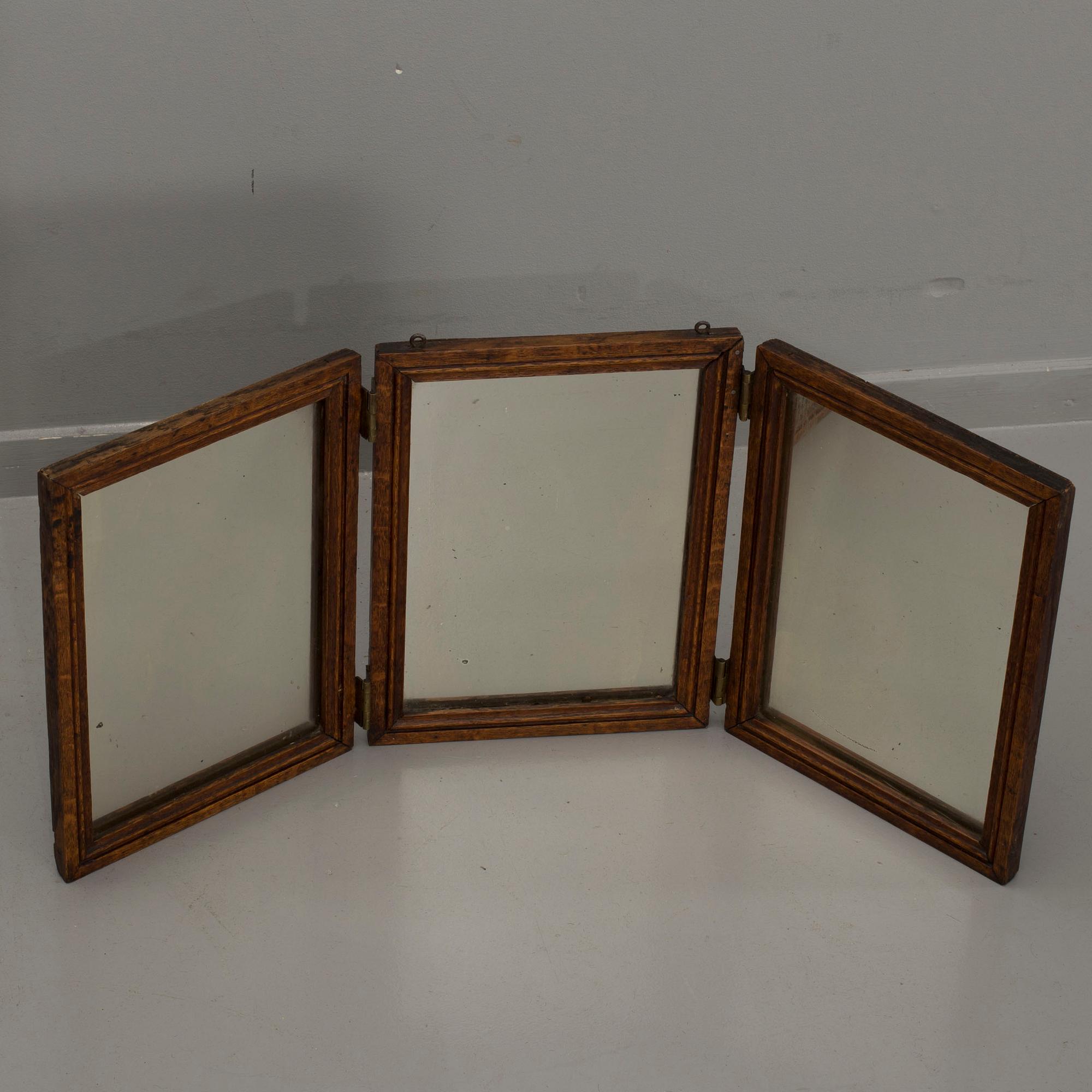 An app. 1900 mirror.