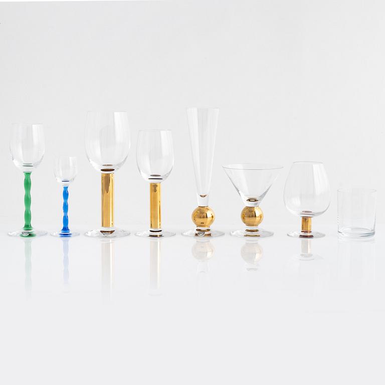 Gunnar Cyrén, a 45-piece 'Nobel' glass service, Orrefors.