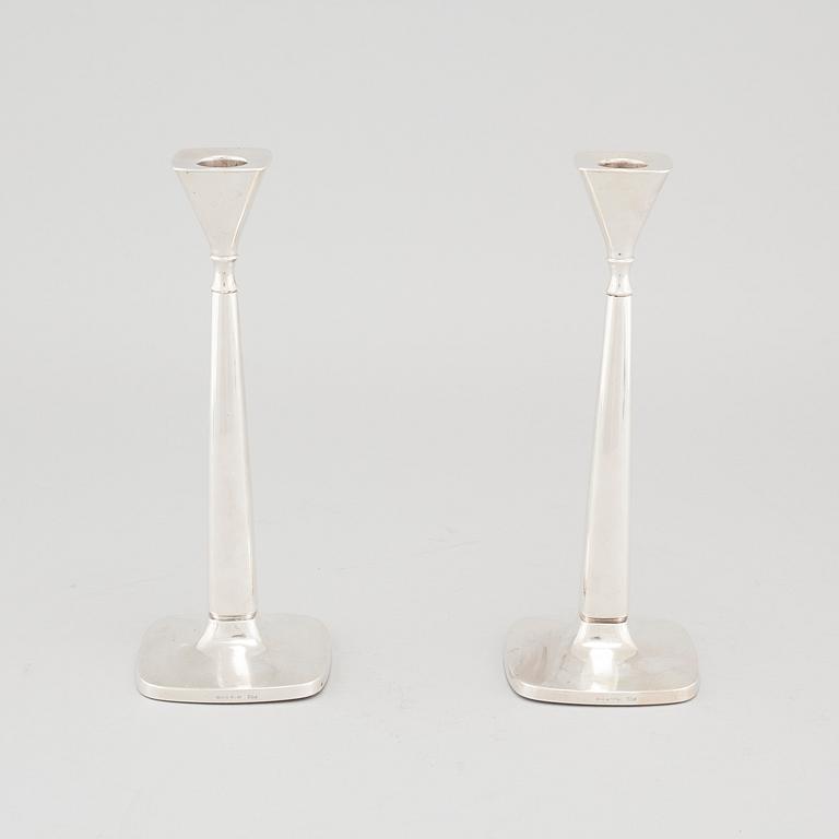 TORE ELDH, ljusstakar, ett par, silver, K&Ec, Göteborg, 1970.
