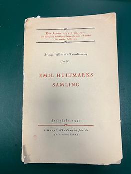 A Jun glazed dish with a purple splash in the shape of a crescent moon, Jin/Yuandynasty.
