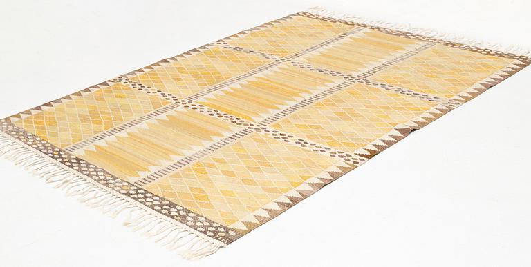 Marianne Richter, a carpet,  "Josefina gul", tapestry weave, ca 227 x 174 m, signed AB MMF MR.
