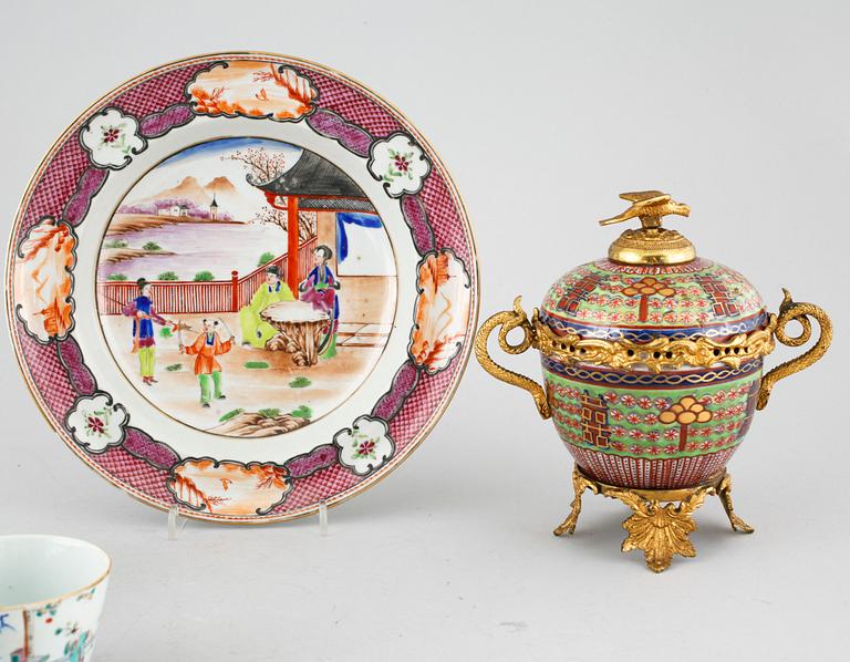 Three polychrome cups with barrels, three cups, one bowl with lid and one plate, Qing dynasty, 18/19th century.