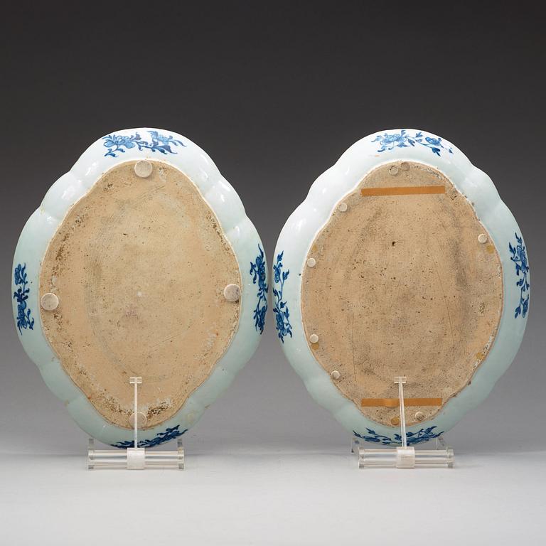 Two blue and white trays, Qing dynasty, Qianlong (1736-95).