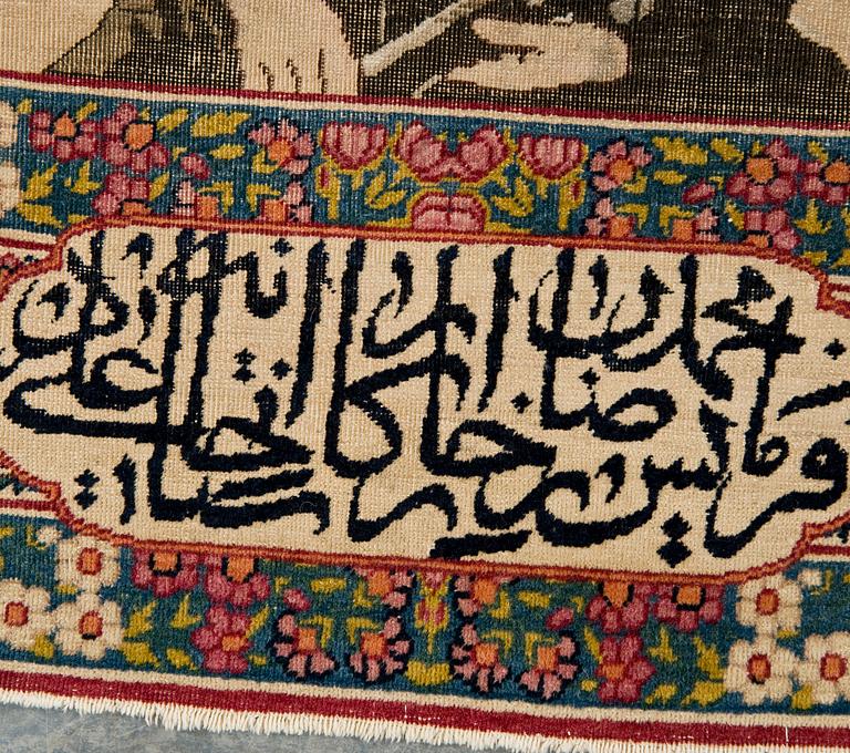 ANTIK KIRMAN LAVER FIGURAL. 62 x 64,5 cm.