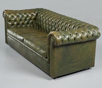SOFFA, chesterfieldmodell, 1900-talets andra hälft.