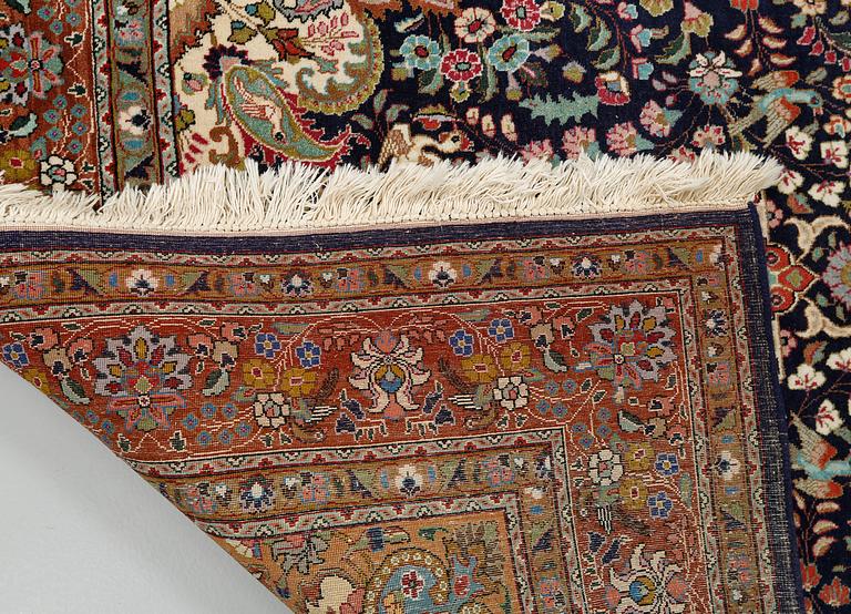 MATTA, Kirman, 261 x 161 cm, 1900-talets senare del.